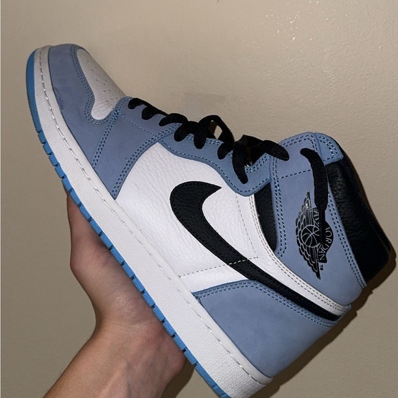 University Blues size 11